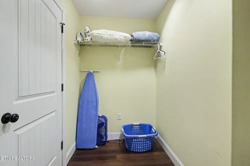 513 McCarter Rd #4M Gatlinburg, TN 37738