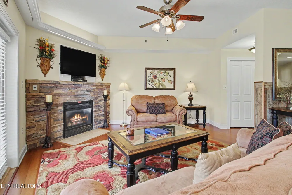 513 McCarter Rd #4M Gatlinburg, TN 37738