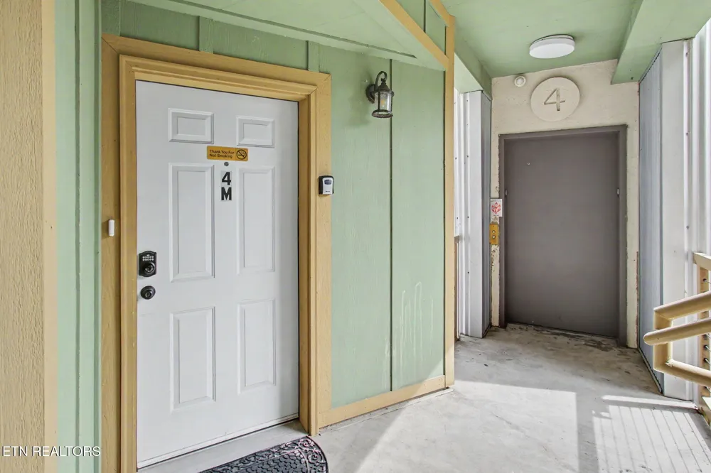 513 McCarter Rd #4M Gatlinburg, TN 37738