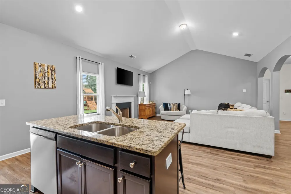 2559 Grayton Loop Villa Rica, GA 30180