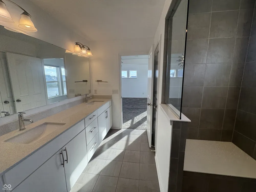 1296 Wood Thrush Court Greenwood, IN 46143