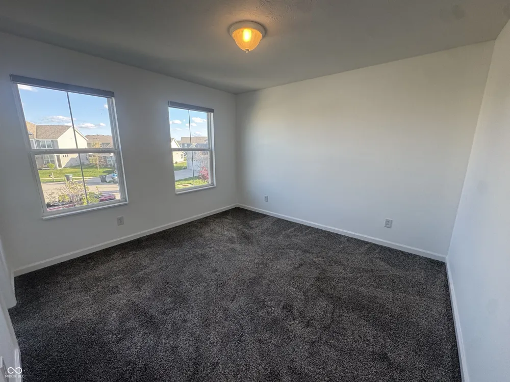 1296 Wood Thrush Court Greenwood, IN 46143