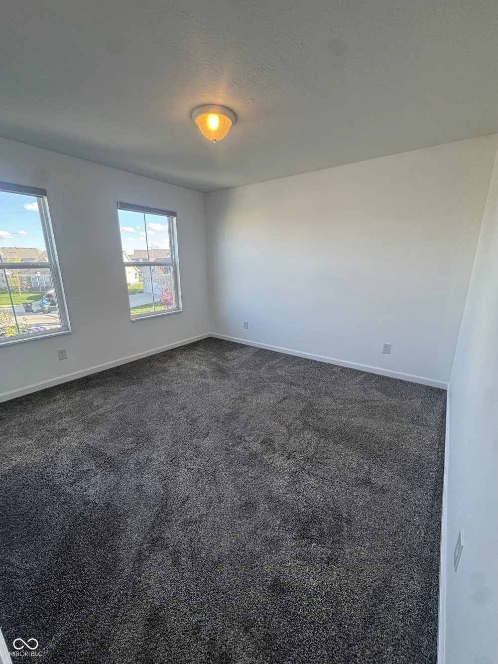 1296 Wood Thrush Court Greenwood, IN 46143