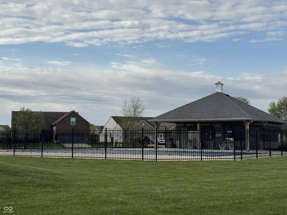 1296 Wood Thrush Court Greenwood, IN 46143