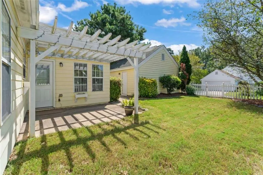 611 Brookwater Drive Stockbridge, GA 30281