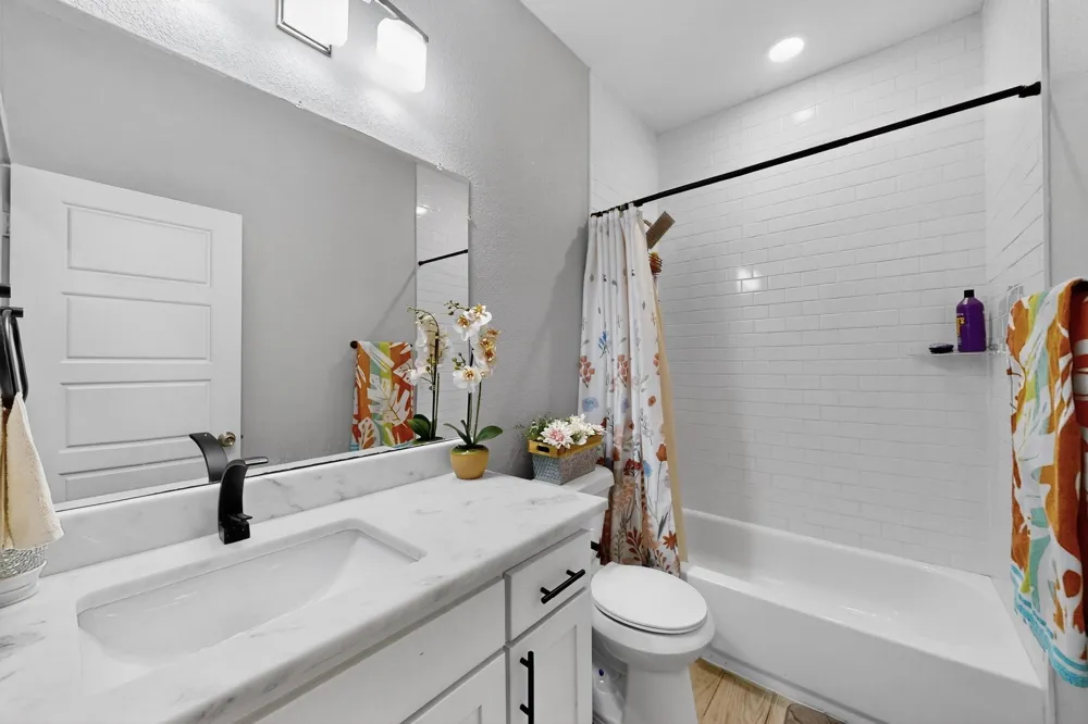 1901 Avenue E Grand Prairie, TX 75051