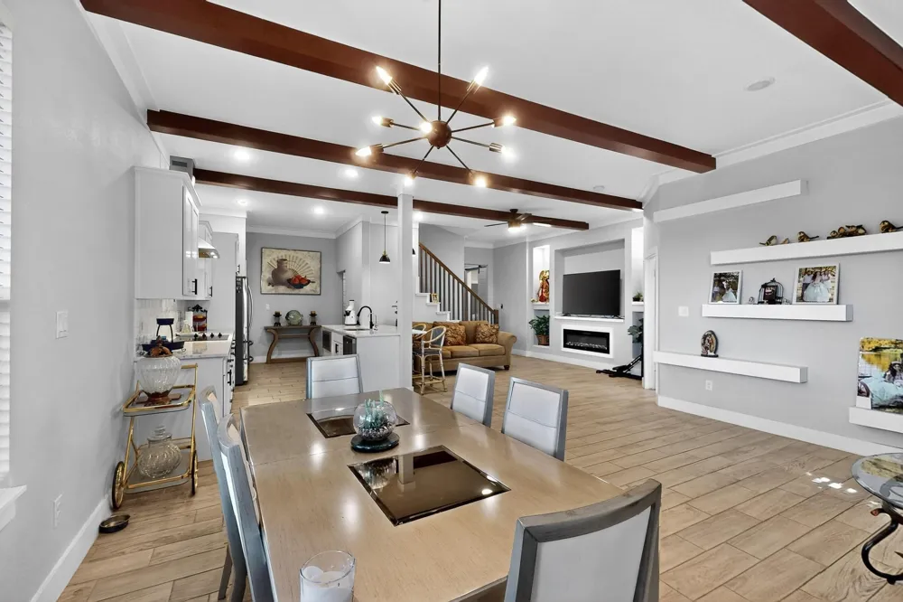 1901 Avenue E Grand Prairie, TX 75051