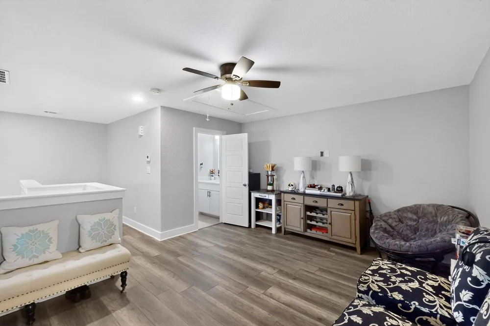 1901 Avenue E Grand Prairie, TX 75051