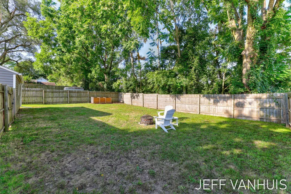1270 Cedar Street NE Grand Rapids, MI 49503