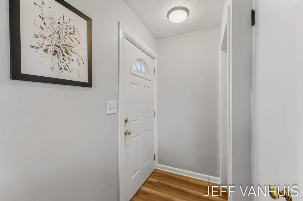 1270 Cedar Street NE Grand Rapids, MI 49503