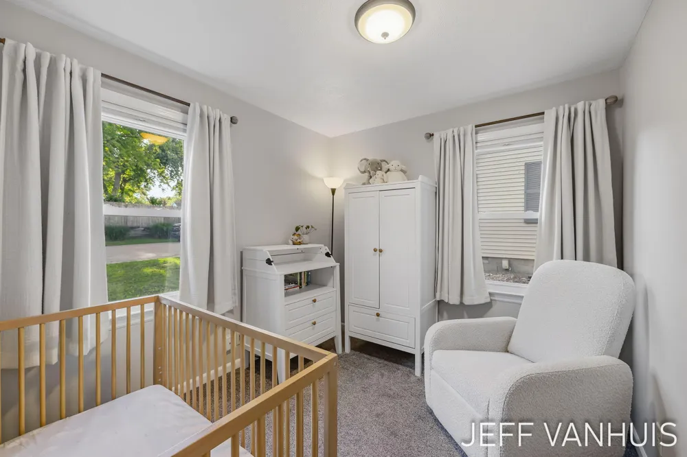 1270 Cedar Street NE Grand Rapids, MI 49503