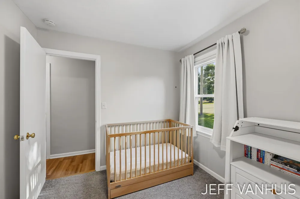 1270 Cedar Street NE Grand Rapids, MI 49503