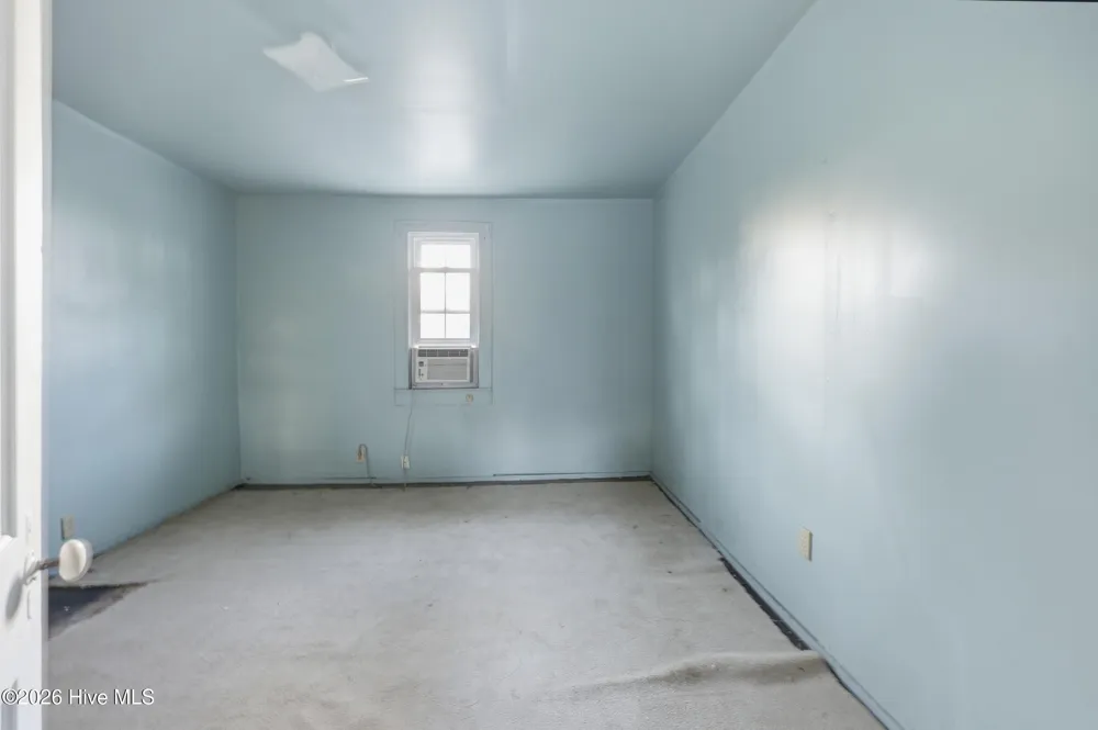 307 Dobbs Street Hertford, NC 27944