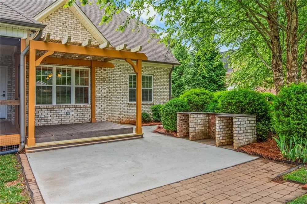 215 Essex Farm Road Advance, NC 27006