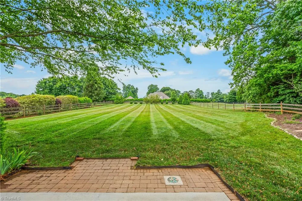 215 Essex Farm Road Advance, NC 27006