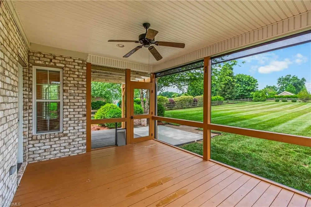 215 Essex Farm Road Advance, NC 27006