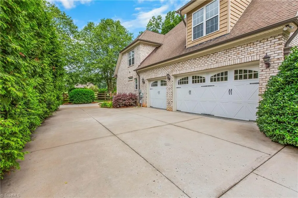 215 Essex Farm Road Advance, NC 27006