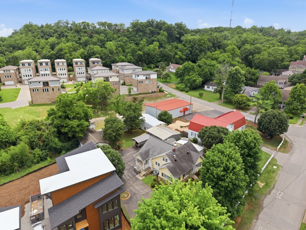 5715 Maudina Ave Nashville, TN 37209