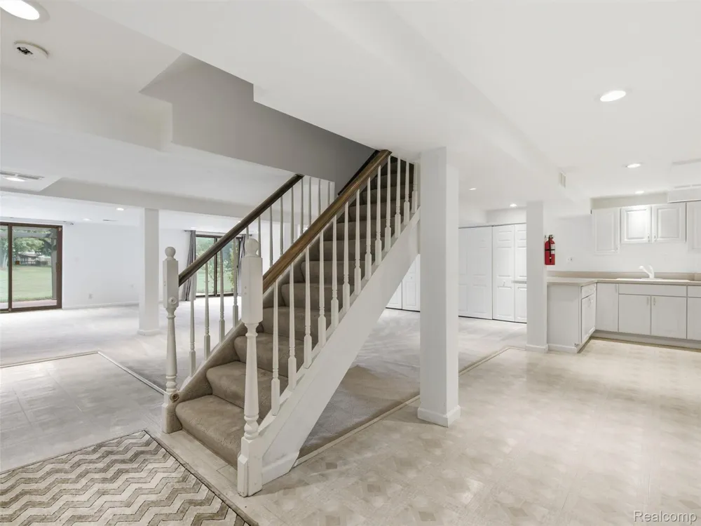 22520 Vacri Lane Farmington Hills City, MI 48335