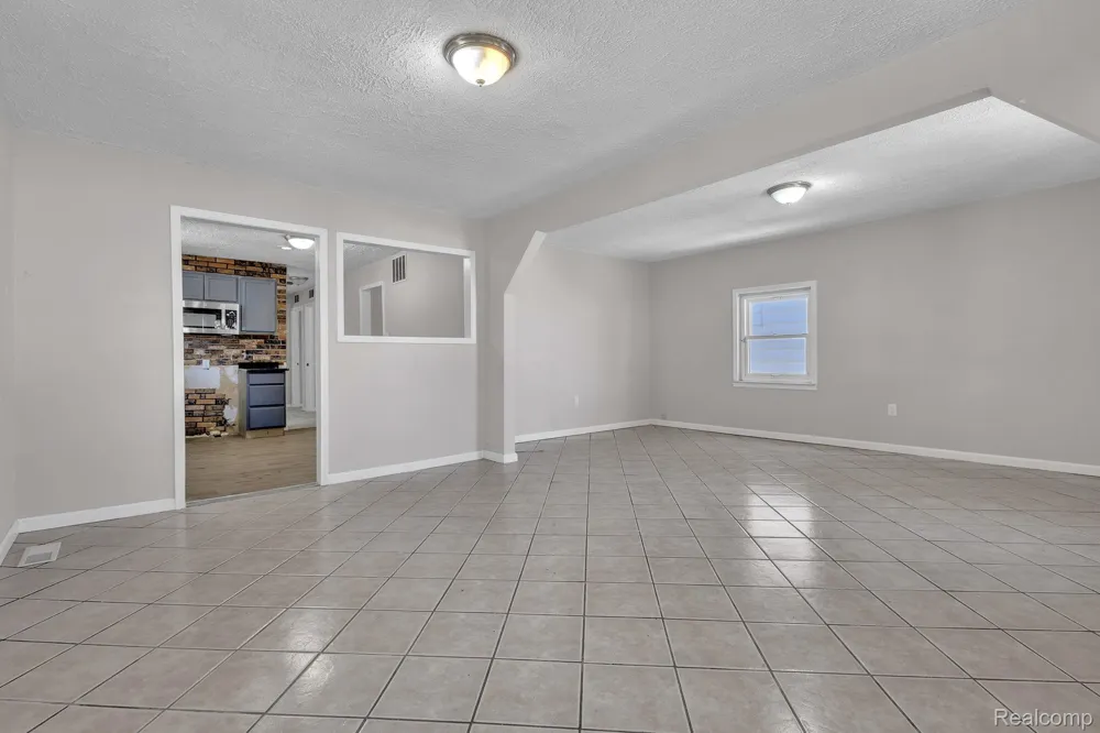 4329 11th Street Ecorse City, MI 48229
