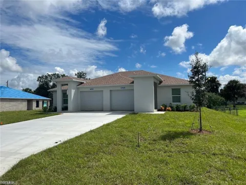6064 Laurelwood Drive