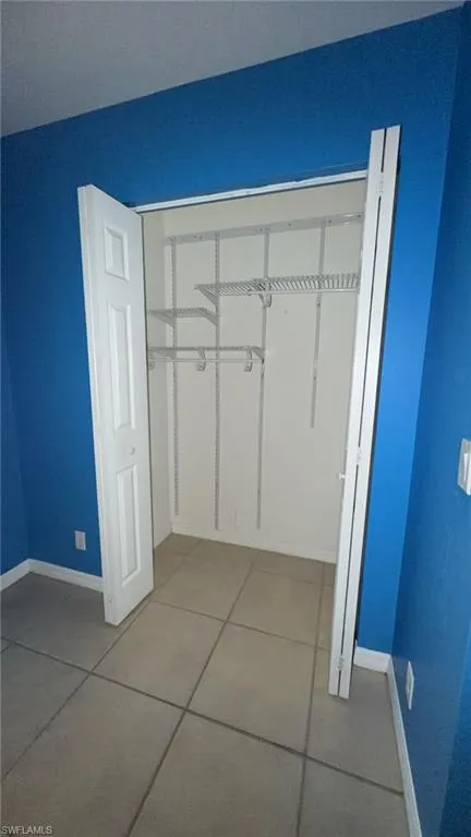 11652 Pawley Avenue Bonita Springs, FL 34135