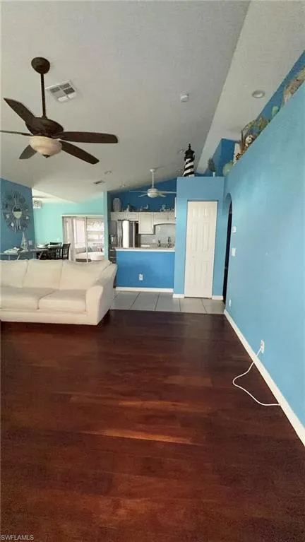 11652 Pawley Avenue Bonita Springs, FL 34135