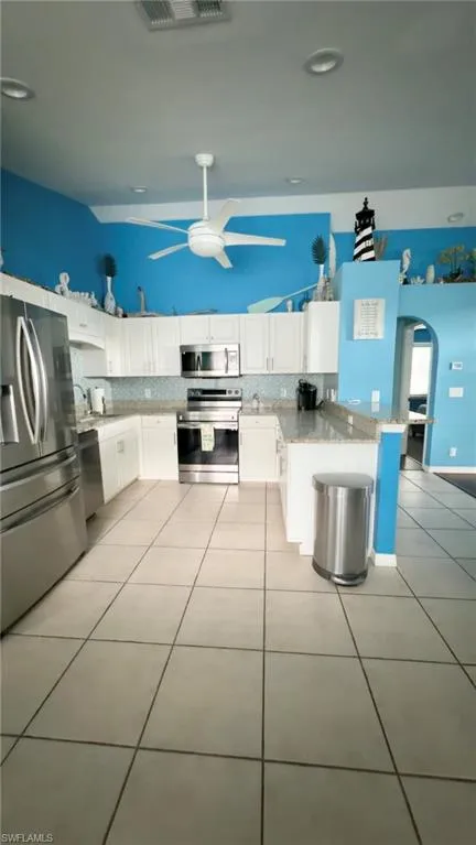 11652 Pawley Avenue Bonita Springs, FL 34135