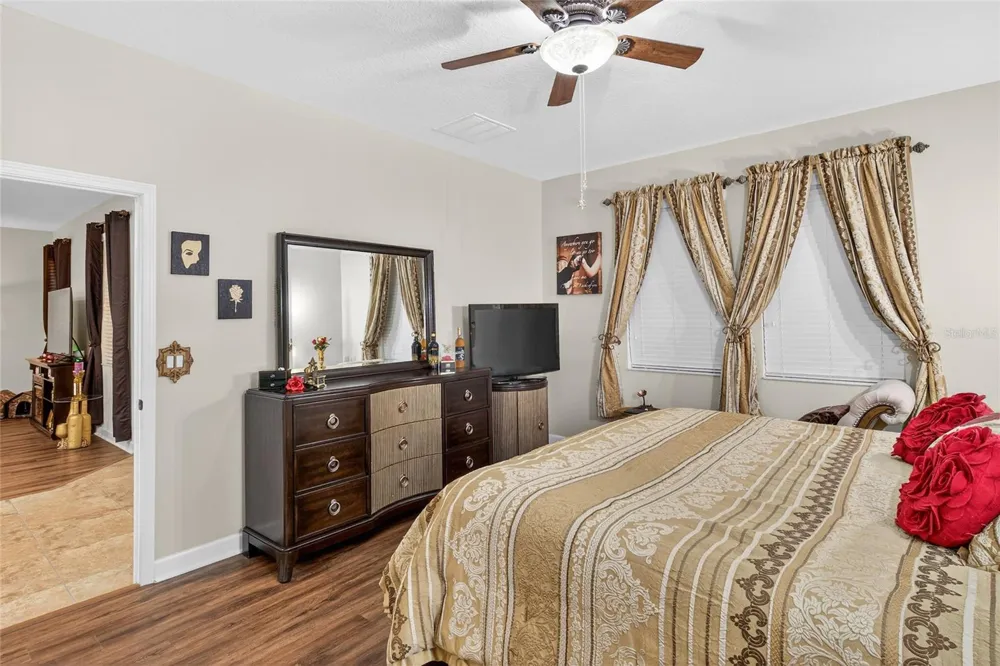 2202 ROMANUM DRIVE Winter Garden, FL 34787