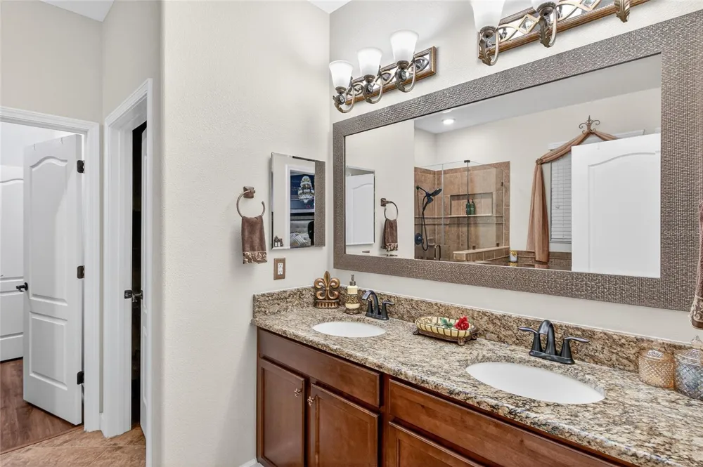 2202 ROMANUM DRIVE Winter Garden, FL 34787