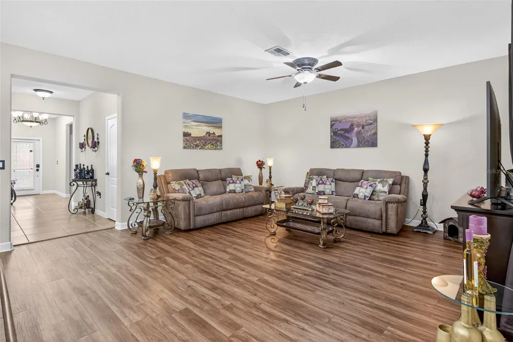2202 ROMANUM DRIVE Winter Garden, FL 34787