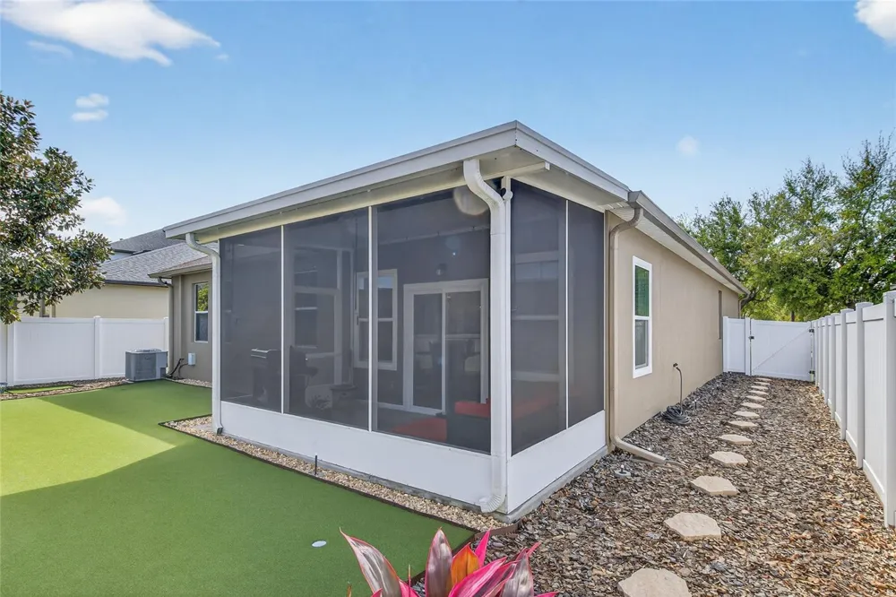 2202 ROMANUM DRIVE Winter Garden, FL 34787