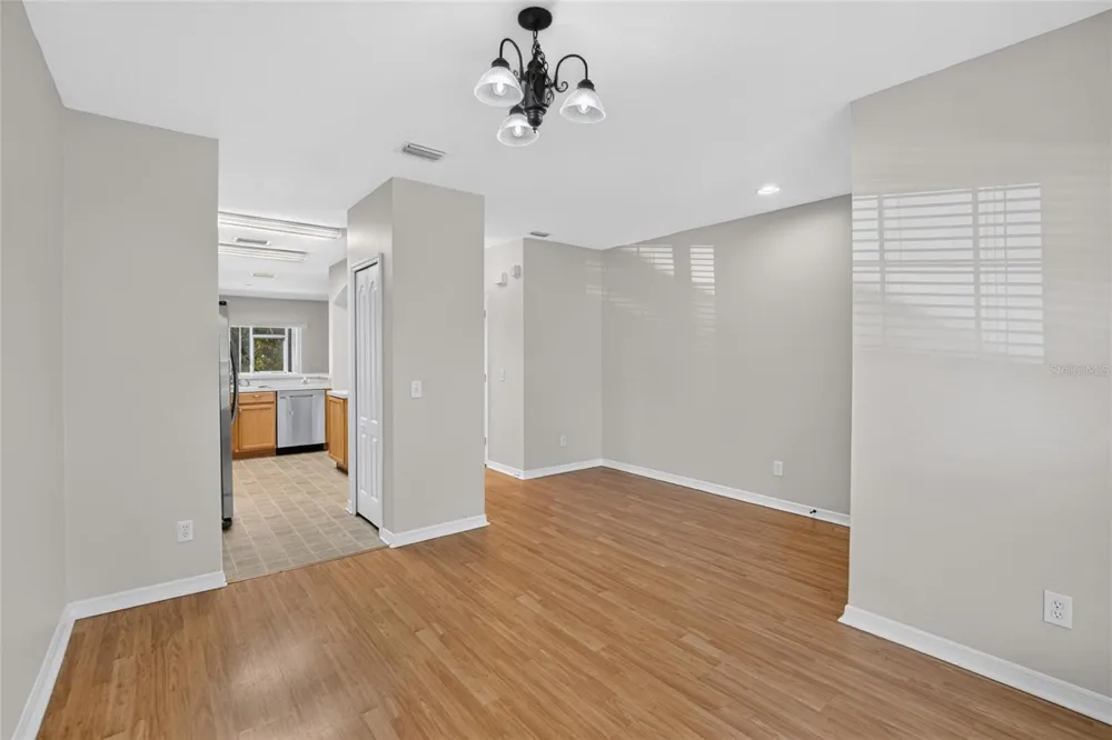 15768 FISHHAWK FALLS DRIVE Lithia, FL 33547