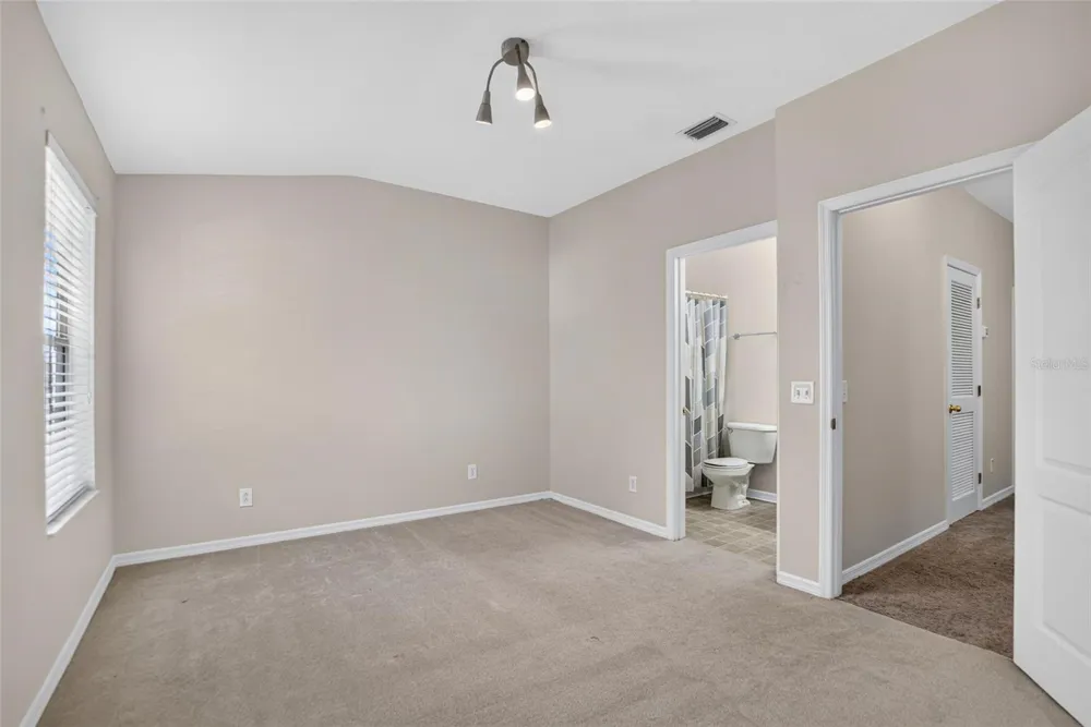 15768 FISHHAWK FALLS DRIVE Lithia, FL 33547