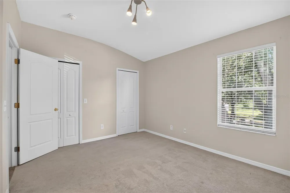 15768 FISHHAWK FALLS DRIVE Lithia, FL 33547