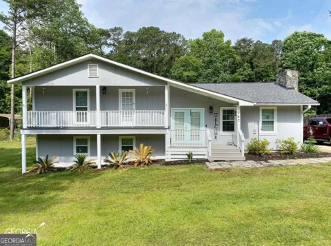 147 N Lake DR