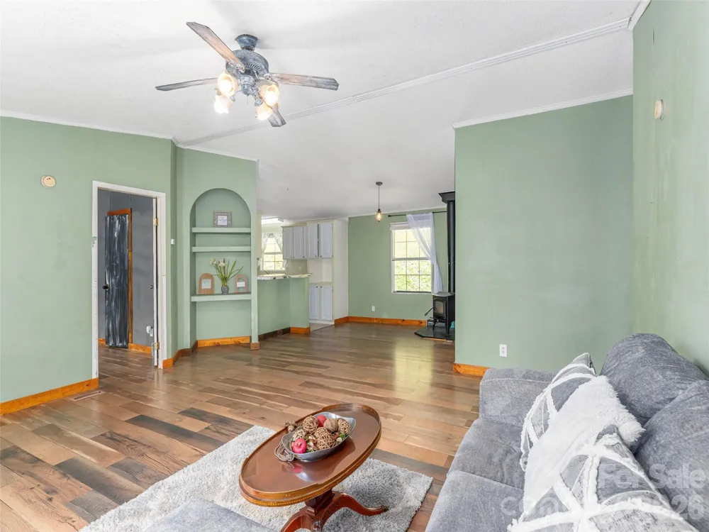 152 Hollon Cove Waynesville, NC 28786