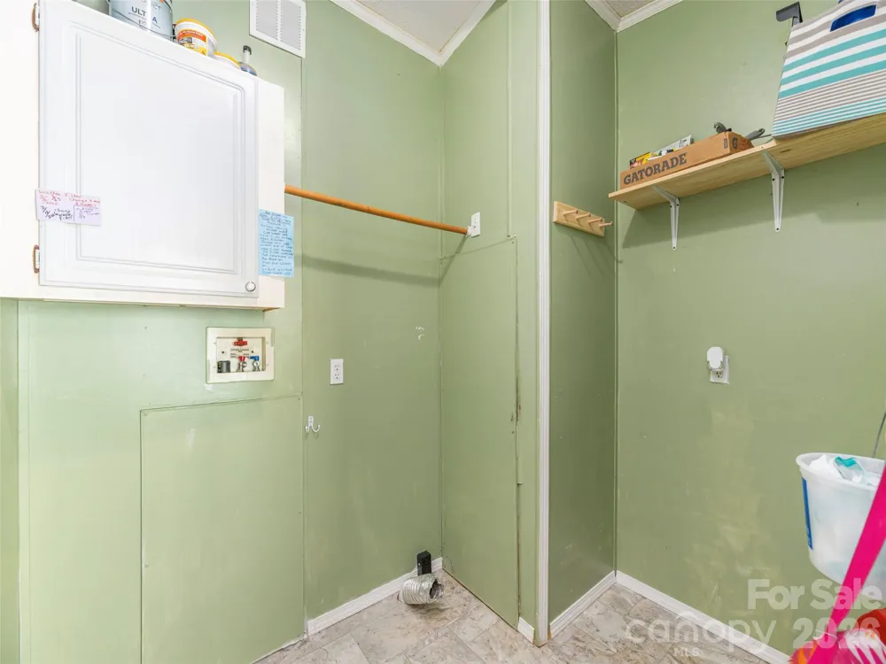 152 Hollon Cove Waynesville, NC 28786