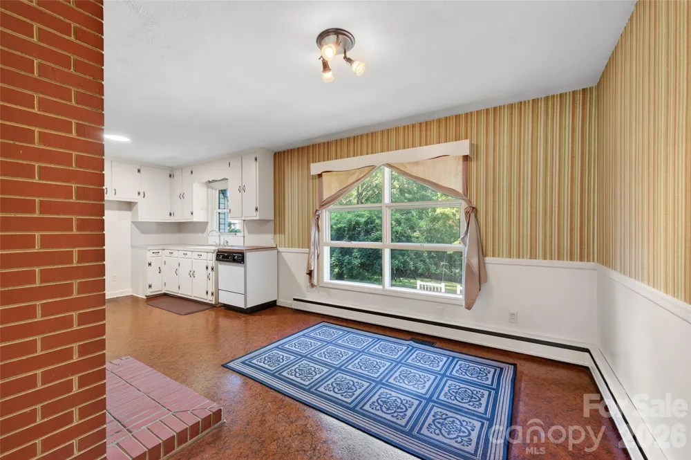 427 S Magnolia Street Mooresville, NC 28115