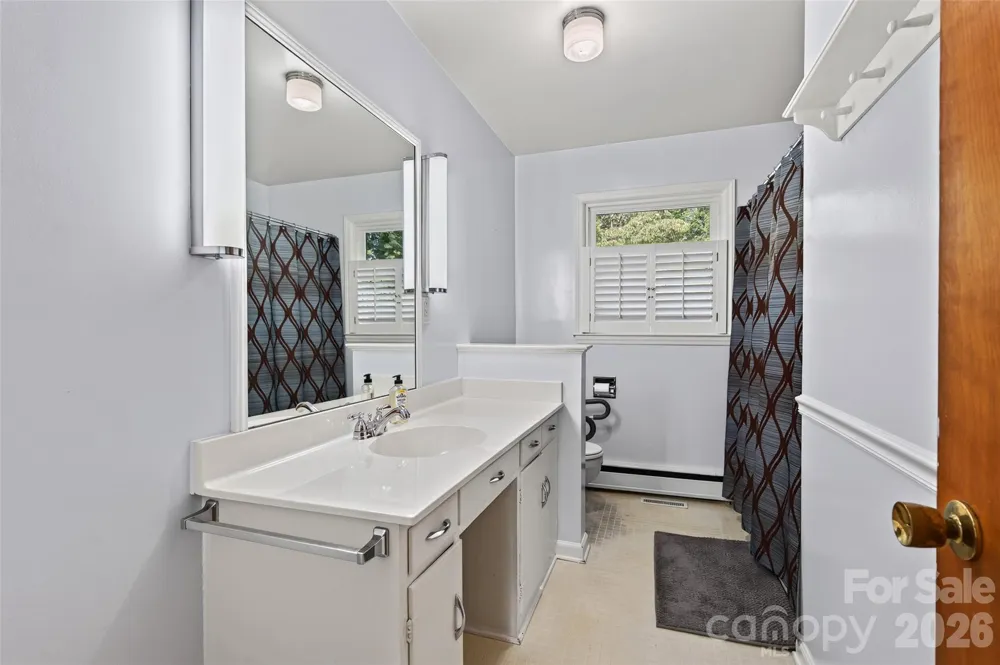 427 S Magnolia Street Mooresville, NC 28115