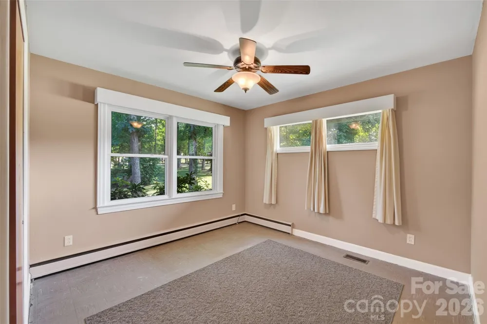 427 S Magnolia Street Mooresville, NC 28115
