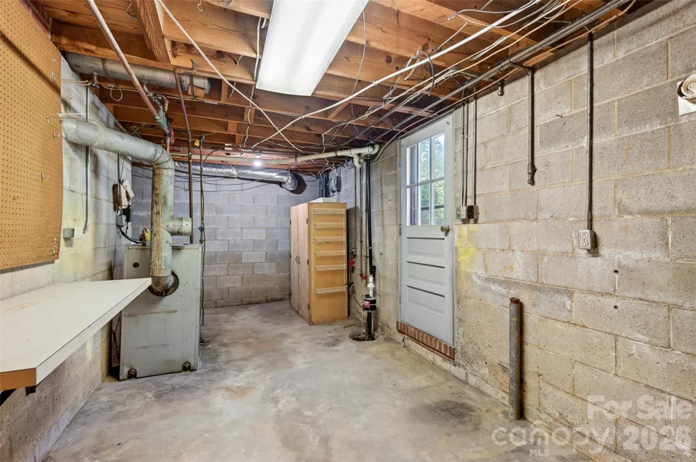 427 S Magnolia Street Mooresville, NC 28115