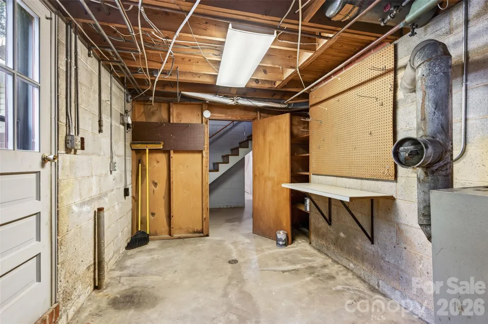 427 S Magnolia Street Mooresville, NC 28115