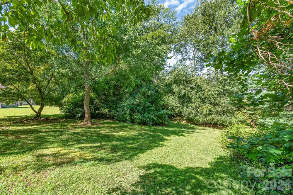 427 S Magnolia Street Mooresville, NC 28115