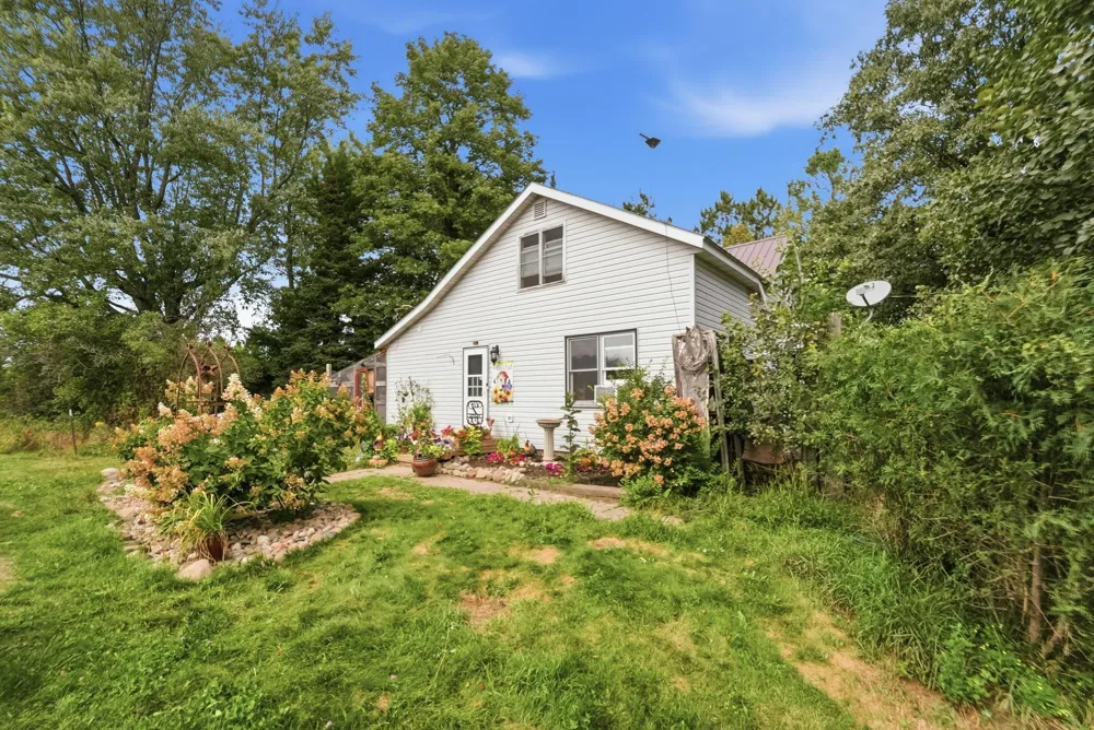 2588 Keystone Street Mora, MN 55051