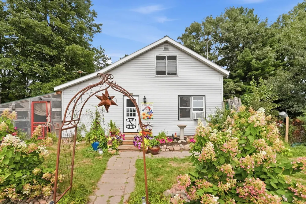 2588 Keystone Street Mora, MN 55051