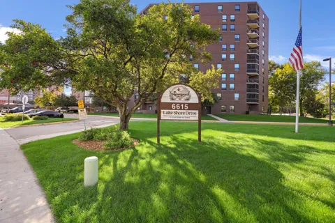 6615 Lake Shore Drive S #115