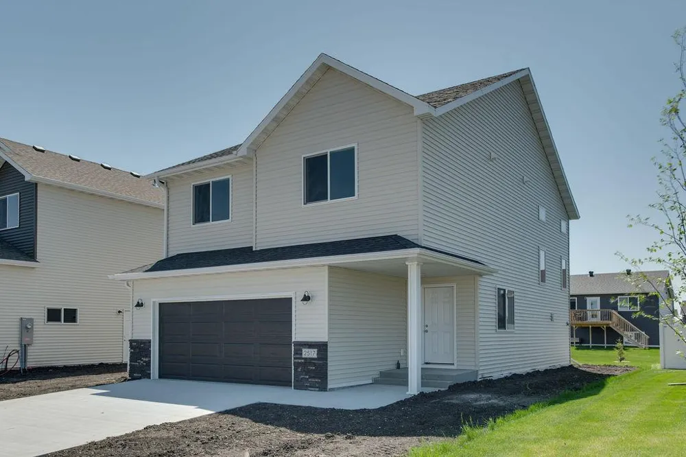 2517 36th Avenue S Moorhead, MN 56560