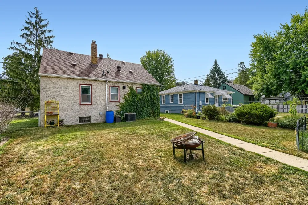 820 4th Avenue S South Saint Paul, MN 55075