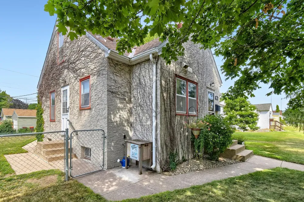 820 4th Avenue S South Saint Paul, MN 55075